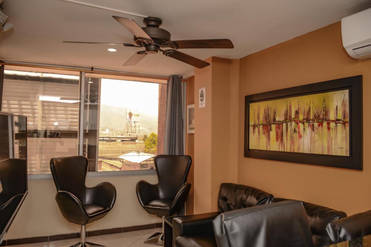 Apartamentos En El Poblado Medellín Kültér fotó