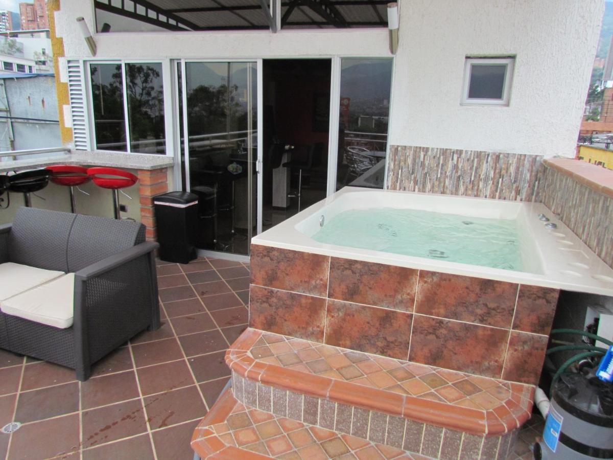 Apartamentos En El Poblado Medellín Kültér fotó